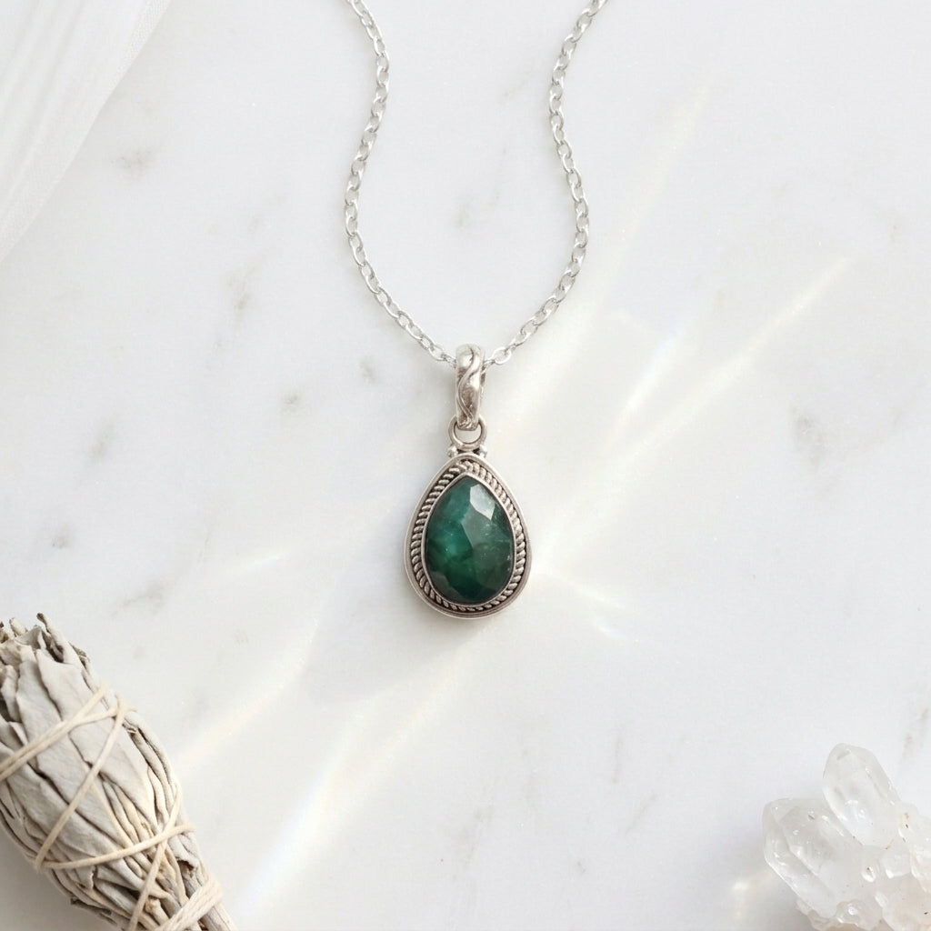 Genuine Grade A Emerald Sterling Silver Gemstone Necklace