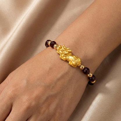 Garnet Infinite Fortune 18k Gold Vermei Pixiu Feng Shui Bracelet