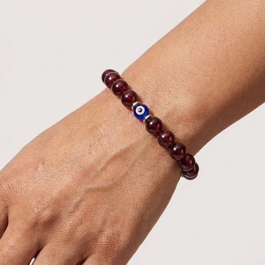 Capricorn Evil Eye Garnet Crystal Protection Bracelet