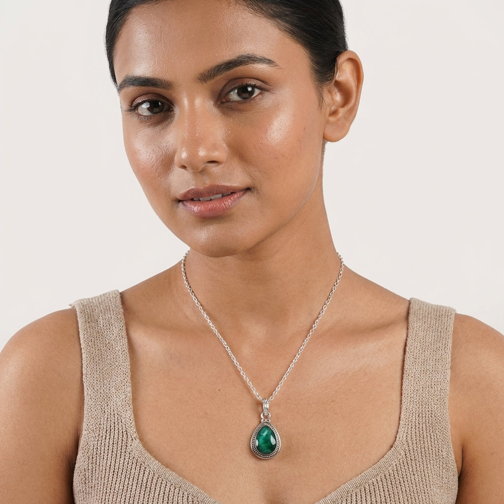 Genuine Grade A Emerald Sterling Silver Gemstone Necklace
